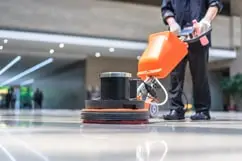 Cleaner Using Cleaning Machine